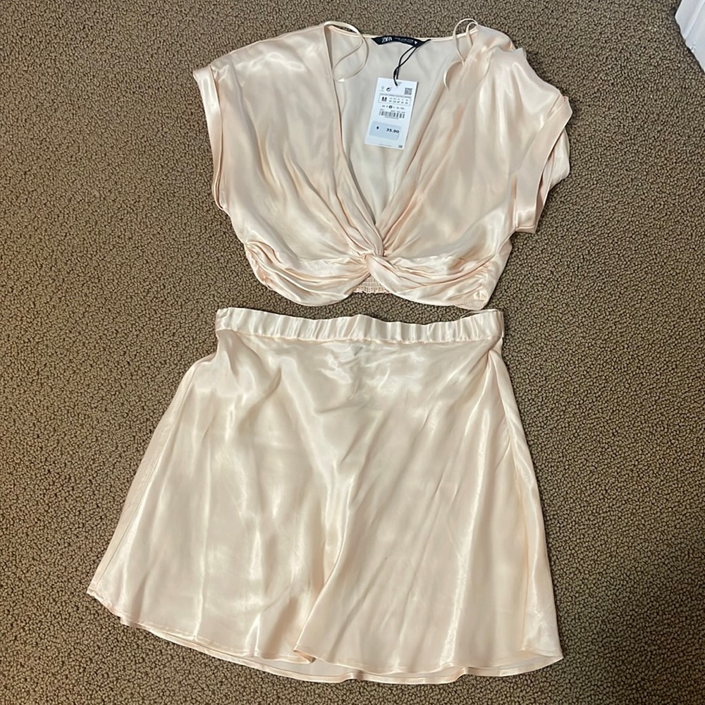 Zara knotted satin effect two piece skirt set